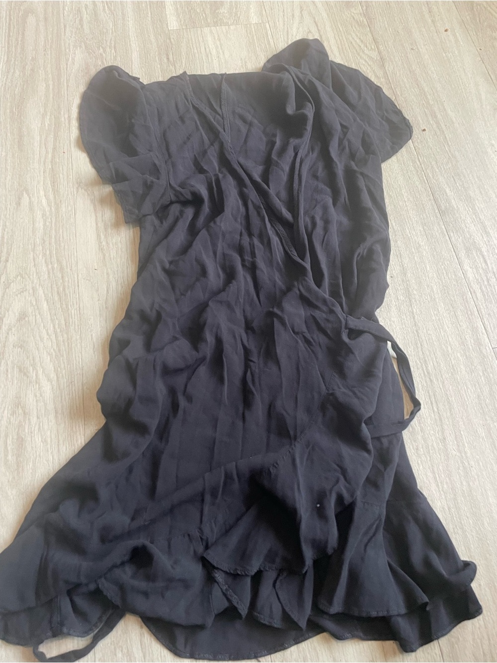 Black Short Sleeve Ruffle Hem Dress